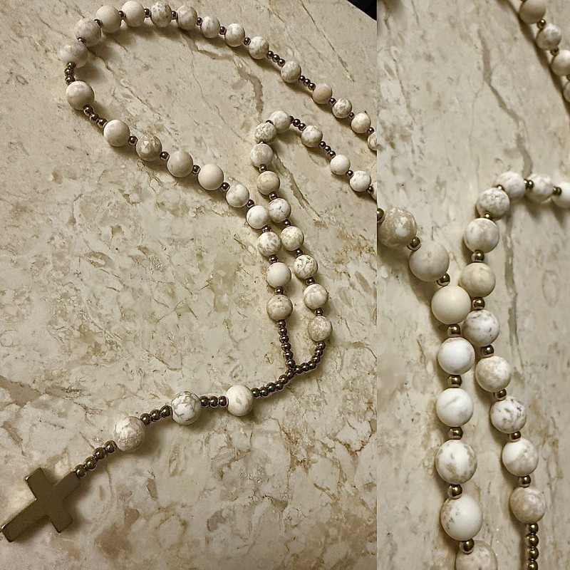 Rozaniec kremowo bezowy krotszy