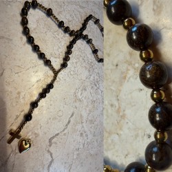 Naszyjnik z sercem czekolada