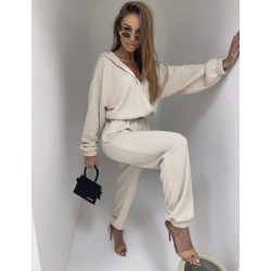 Sweterkowy kombinezon Gath z kapturem bez