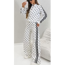 Komplet dresowy w grochy