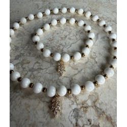 Bialy zestaw z agatu ( lisc cyrkonie )