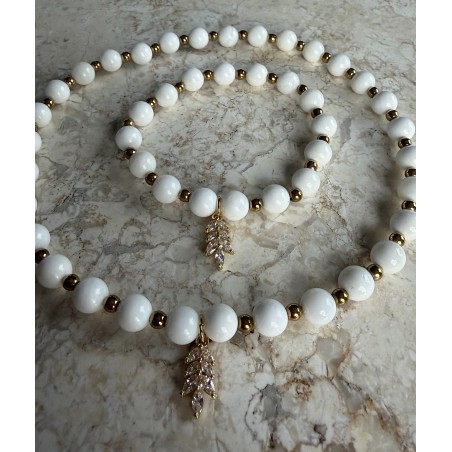 Bialy zestaw z agatu ( lisc cyrkonie )