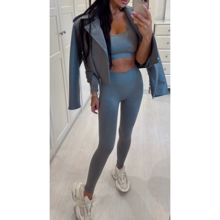 Modelujacy komplet Push up  z legginsami